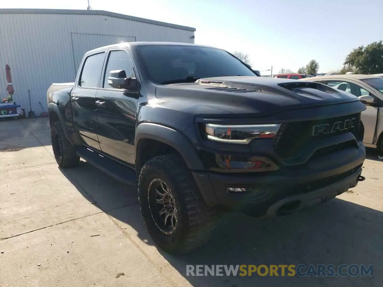 4 fotografías del automóvil dañado 1C6SRFU91NN112656 RAM 1500 2022