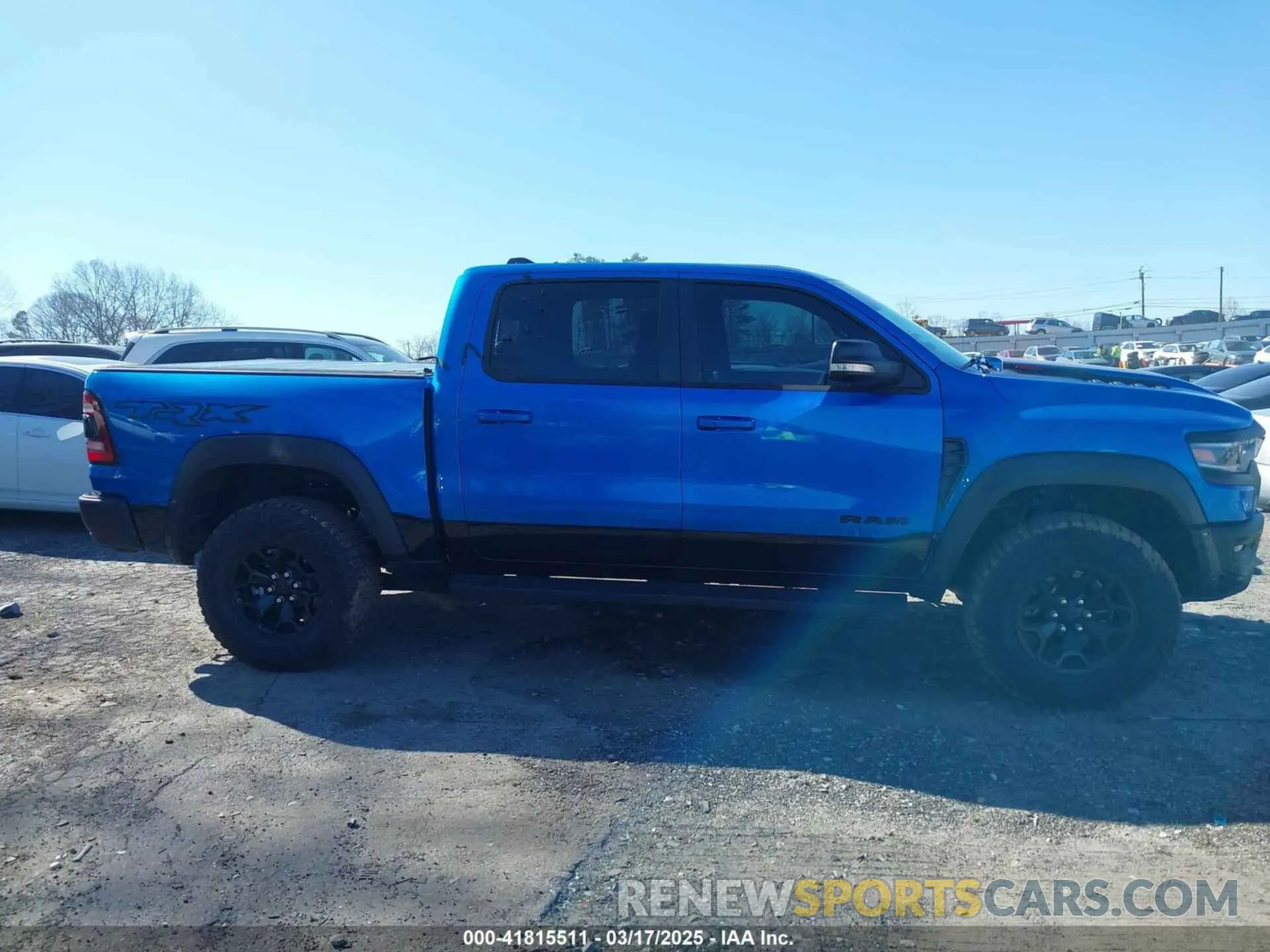 13 fotografías del automóvil dañado 1C6SRFU92NN307018 RAM 1500 2022