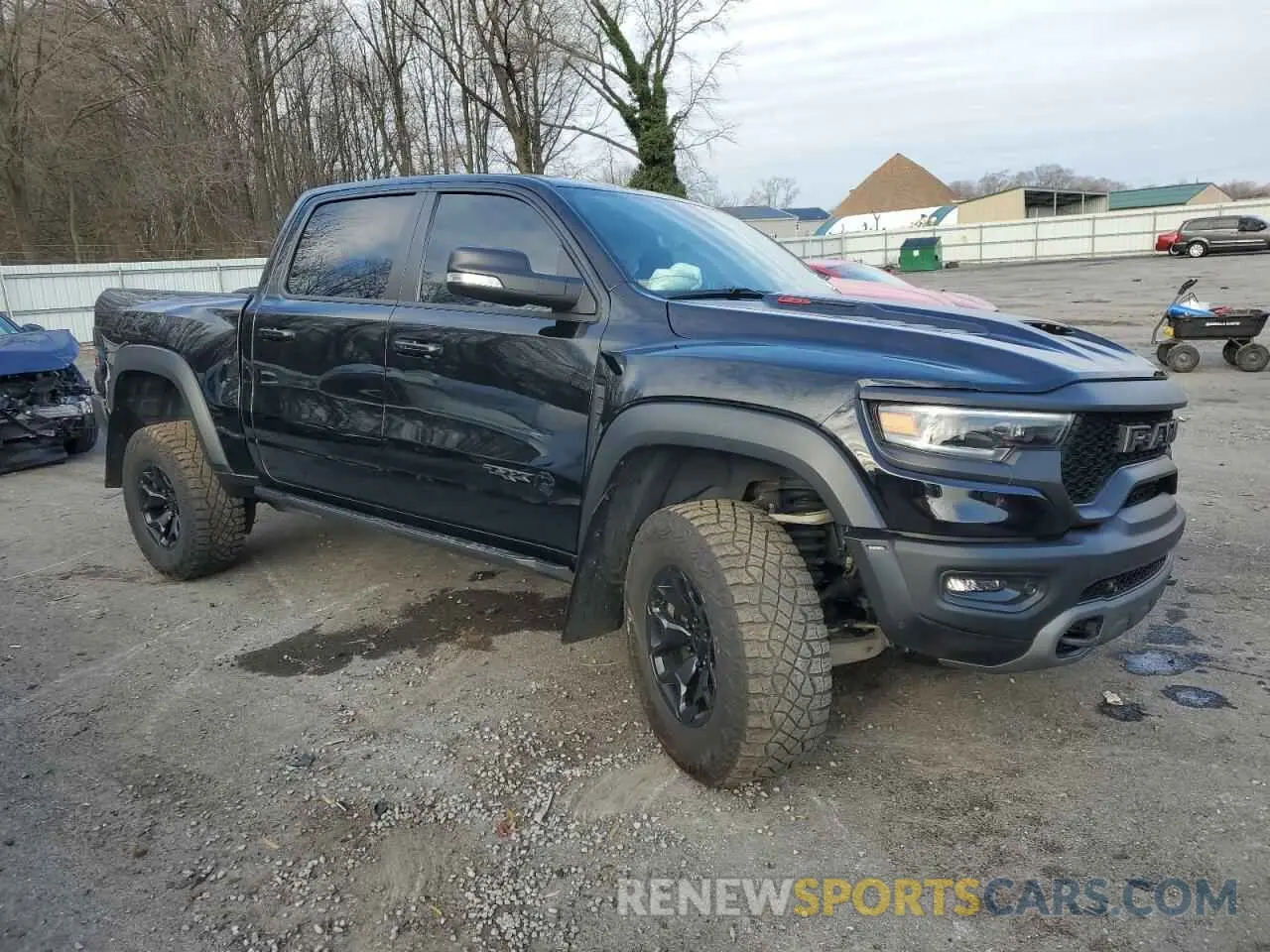 4 fotografías del automóvil dañado 1C6SRFU93NN252272 RAM 1500 2022