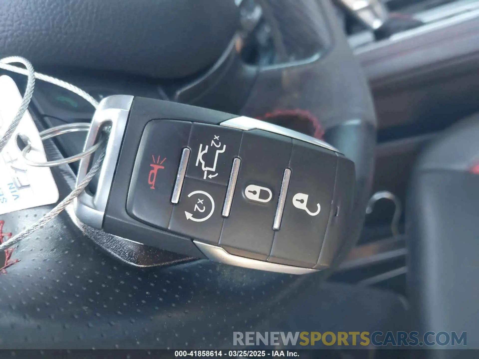 11 fotografías del automóvil dañado 1C6SRFU94NN150172 RAM 1500 2022