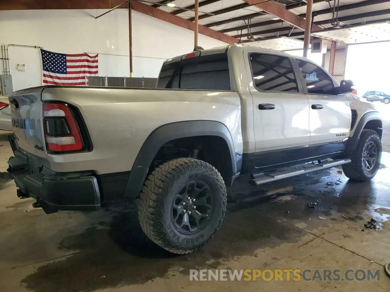 3 fotografías del automóvil dañado 1C6SRFU97NN403064 RAM 1500 2022