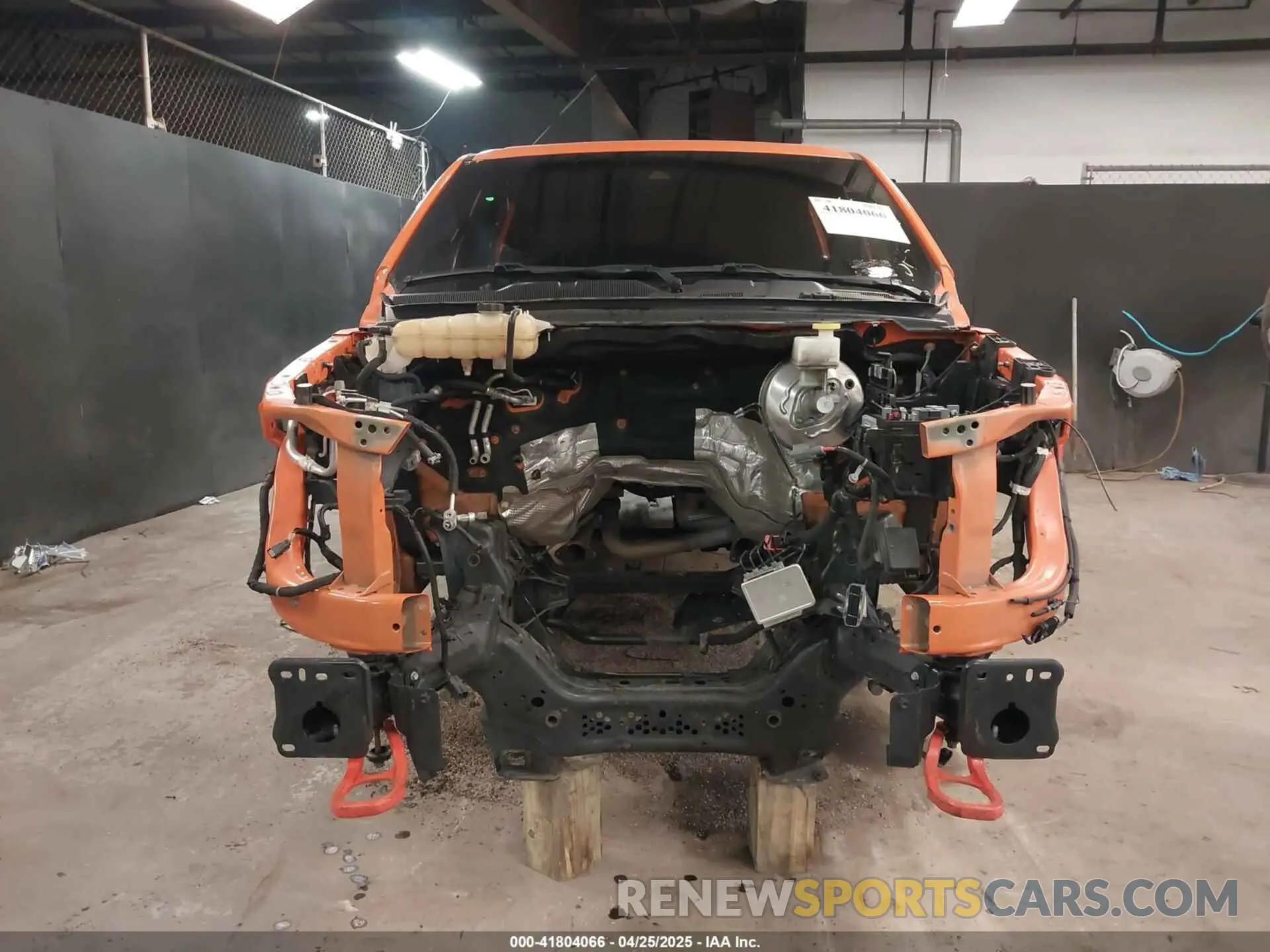 11 fotografías del automóvil dañado 1C6SRFU9XNN149317 RAM 1500 2022