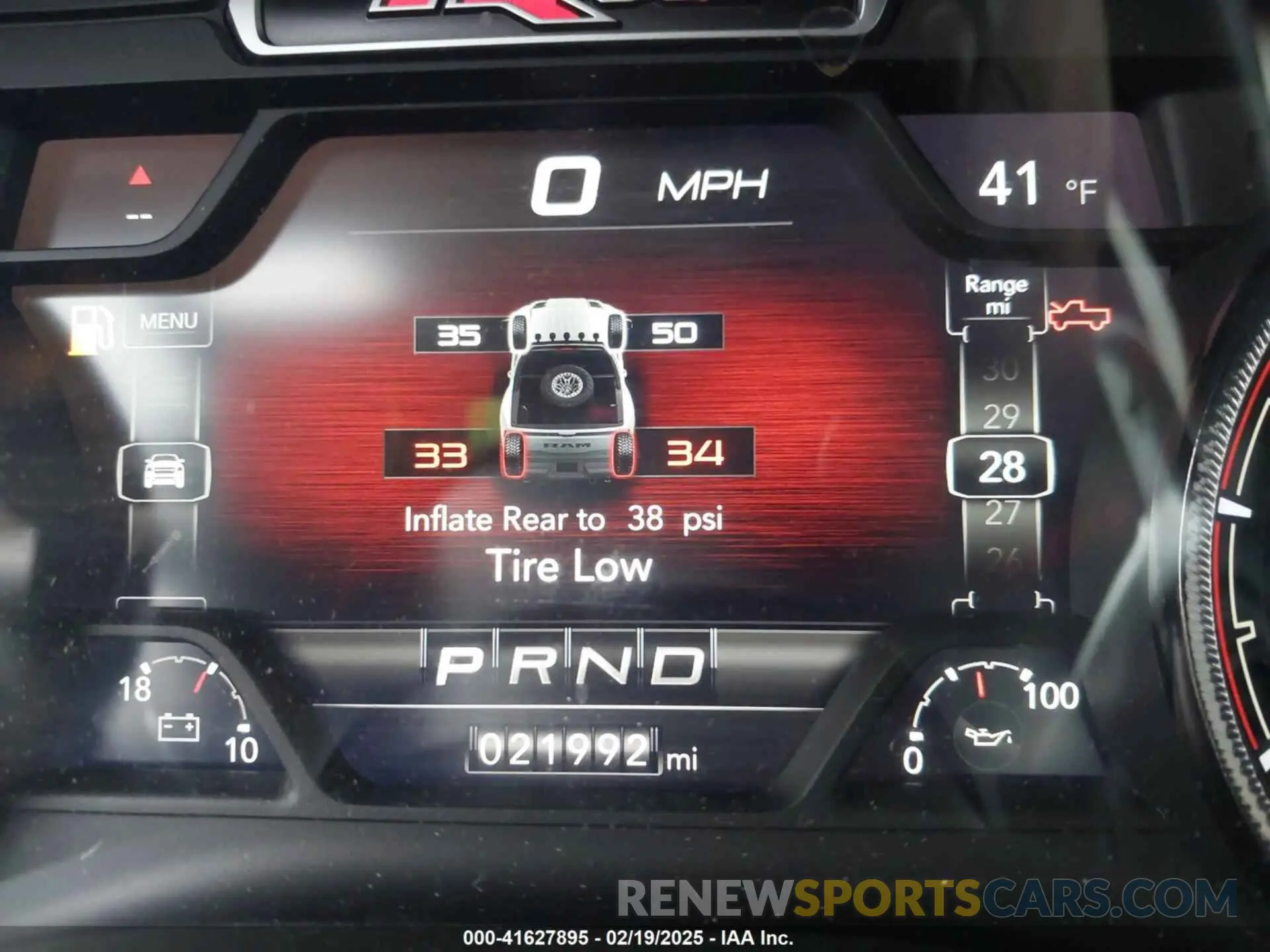 15 fotografías del automóvil dañado 1C6SRFU9XNN476106 RAM 1500 2022