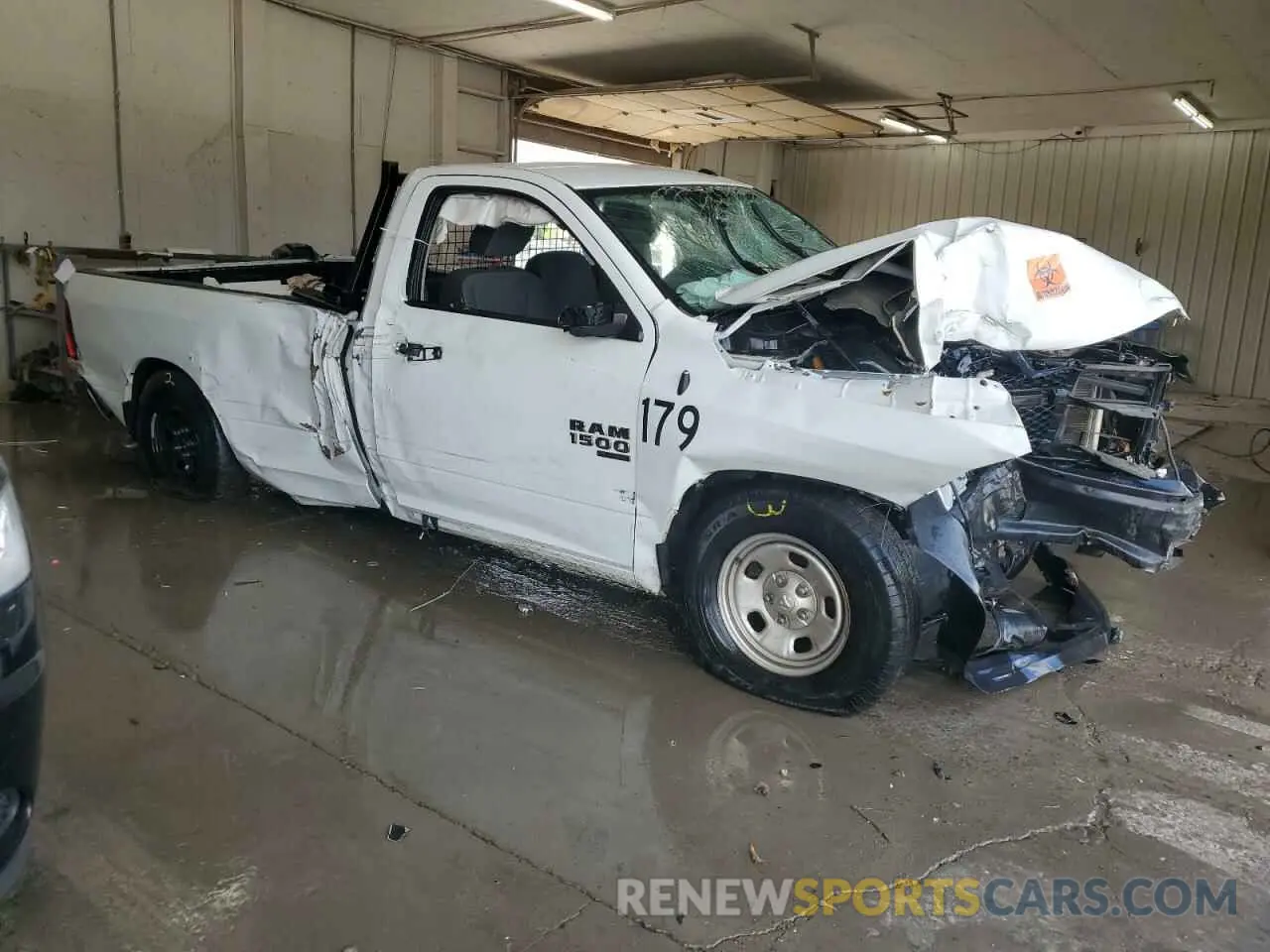 4 fotografías del automóvil dañado 3C6JR6DG5NG427804 RAM 1500 2022