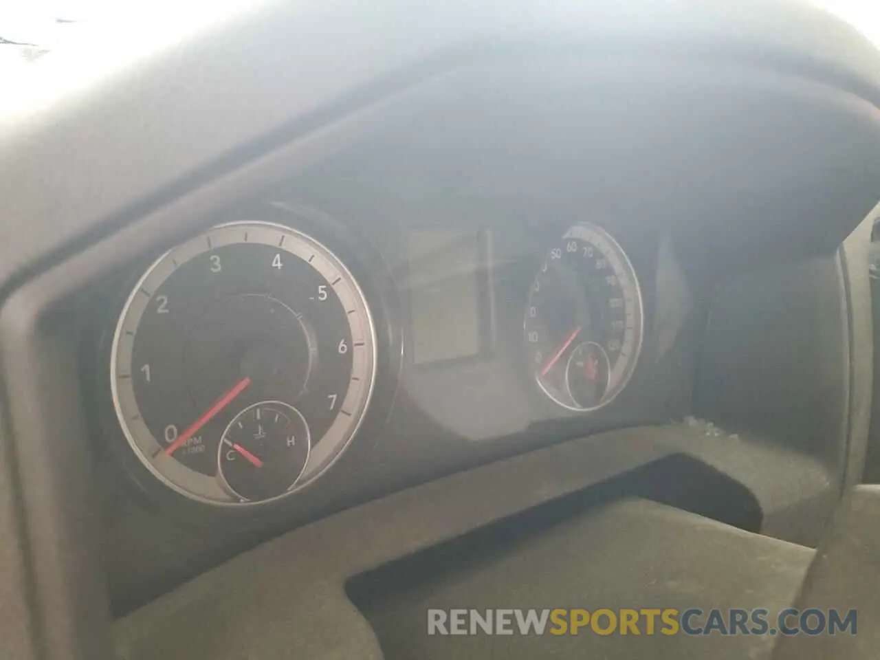 9 fotografías del automóvil dañado 3C6JR6DG5NG427804 RAM 1500 2022