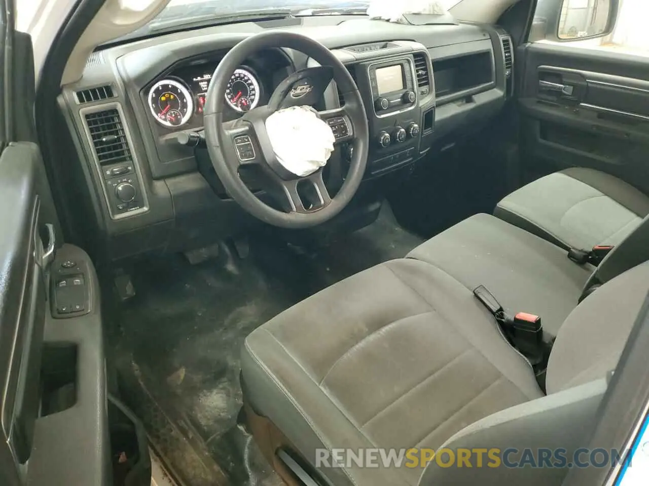 8 fotografías del automóvil dañado 3C6JR6DG7NG330314 RAM 1500 2022