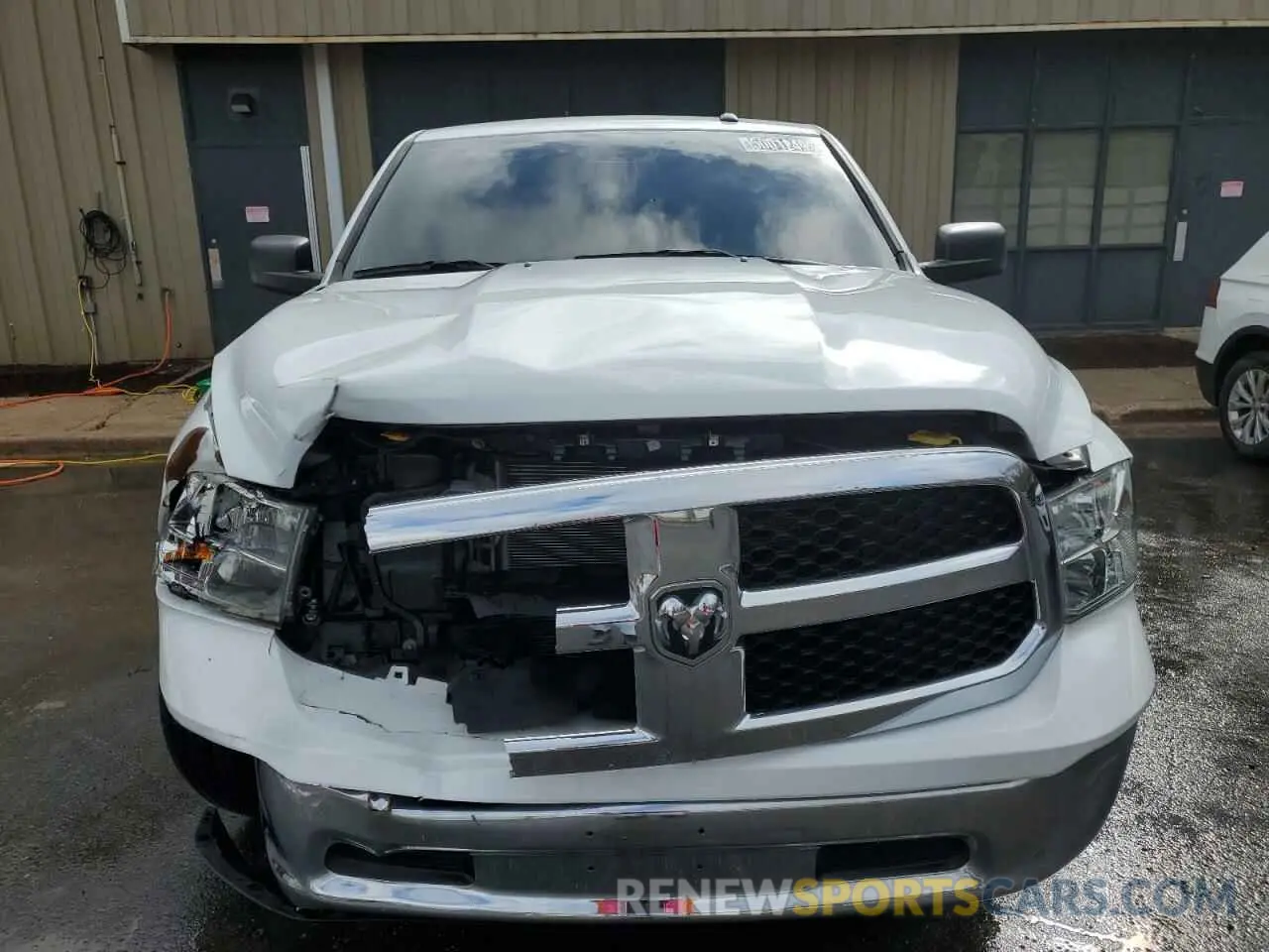 5 fotografías del automóvil dañado 3C6JR6DG8NG337031 RAM 1500 2022