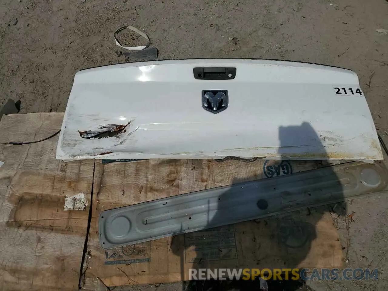 12 fotografías del automóvil dañado 3C6JR6DT4NG172298 RAM 1500 2022