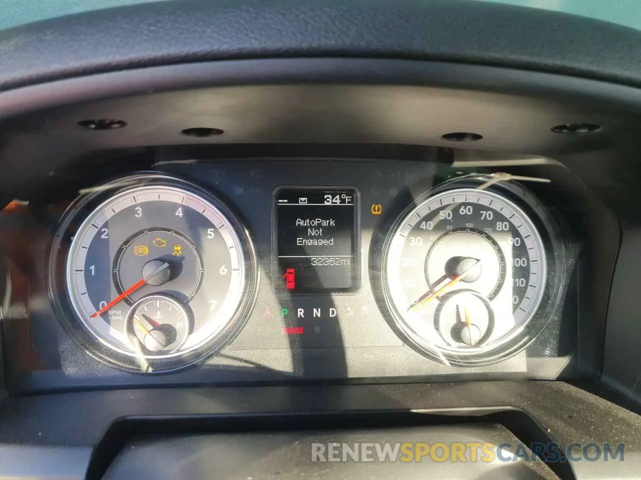 9 fotografías del automóvil dañado 3C6JR7ET2NG205948 RAM 1500 2022