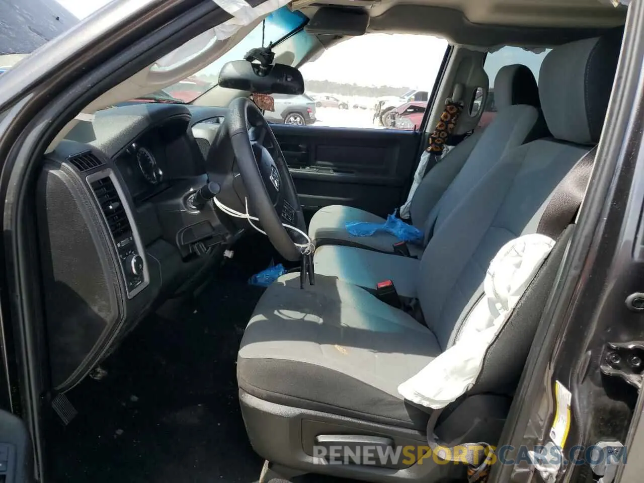7 fotografías del automóvil dañado 3C6RR6KT2NG172404 RAM 1500 2022