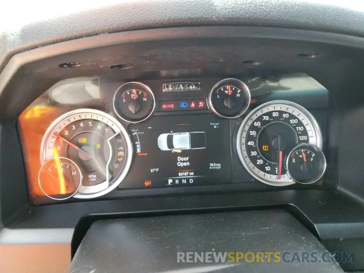 9 fotografías del automóvil dañado 3C6RR6KT2NG172404 RAM 1500 2022