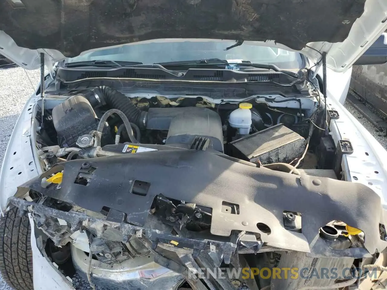 11 fotografías del automóvil dañado 3C6RR7KG6NG378110 RAM 1500 2022