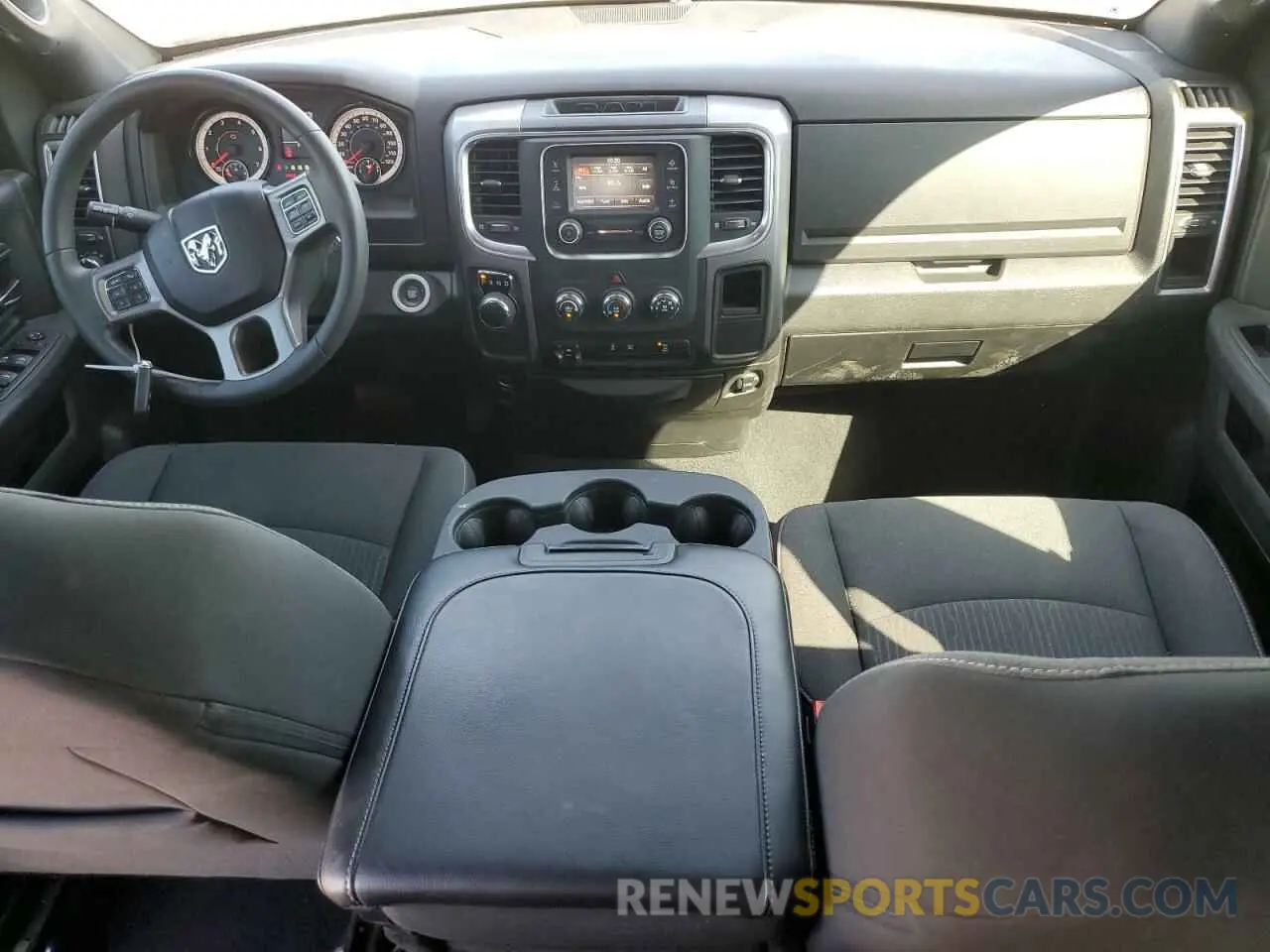 8 fotografías del automóvil dañado 1C6RR6GT8PS574903 RAM 1500 2023