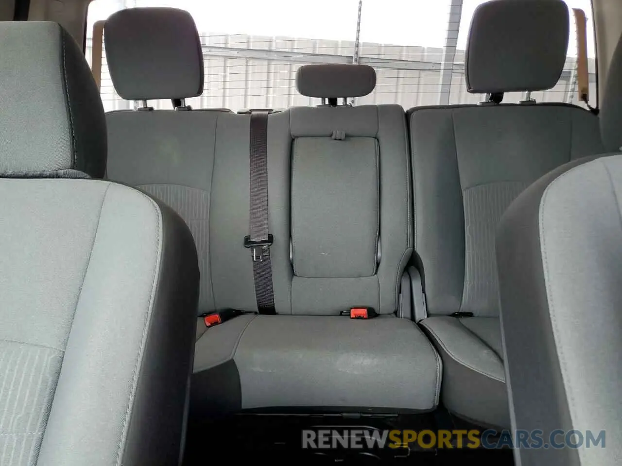 10 fotografías del automóvil dañado 1C6RR6LG6PS580210 RAM 1500 2023