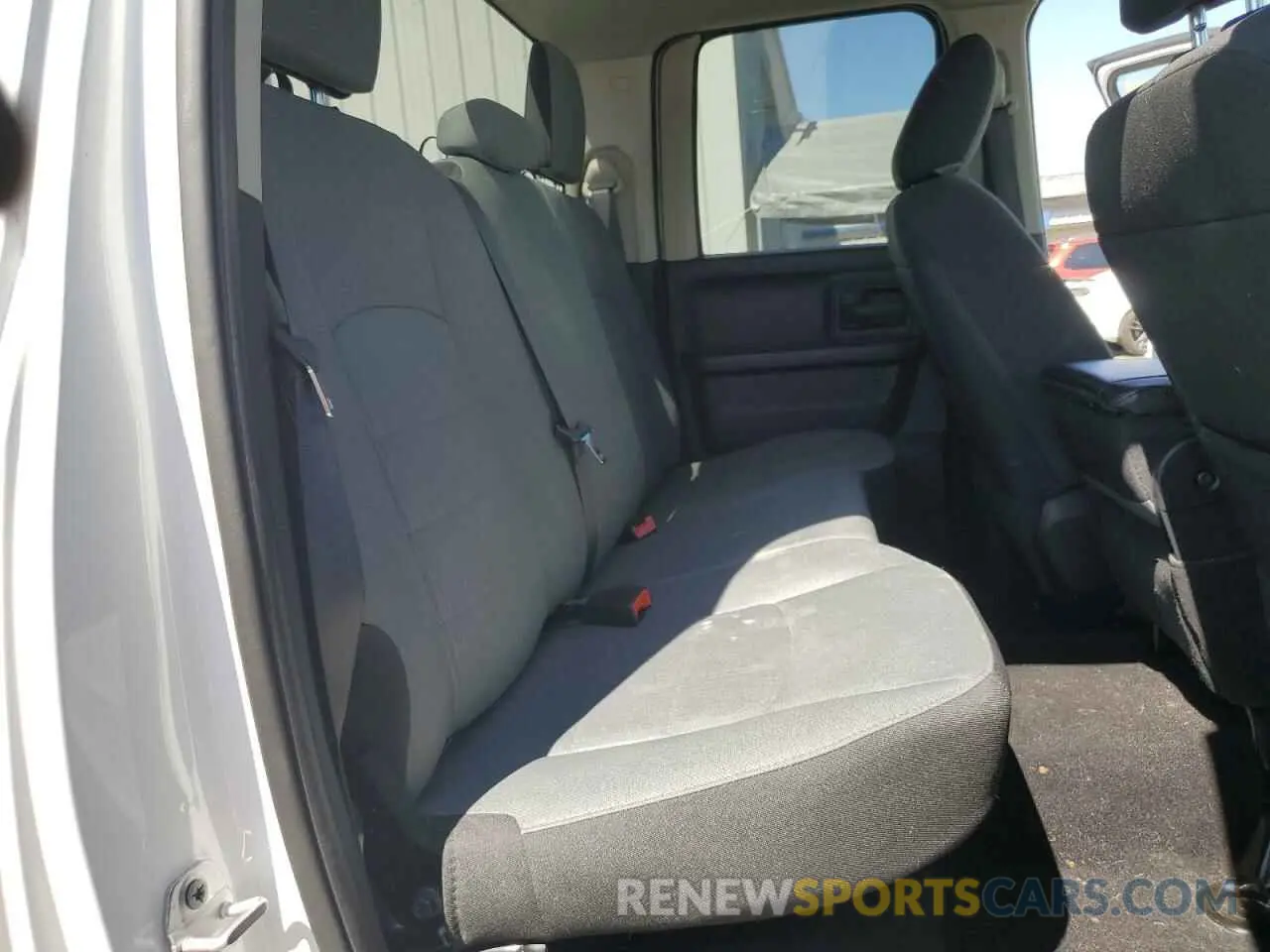 10 fotografías del automóvil dañado 1C6RR7FG8PS540065 RAM 1500 2023