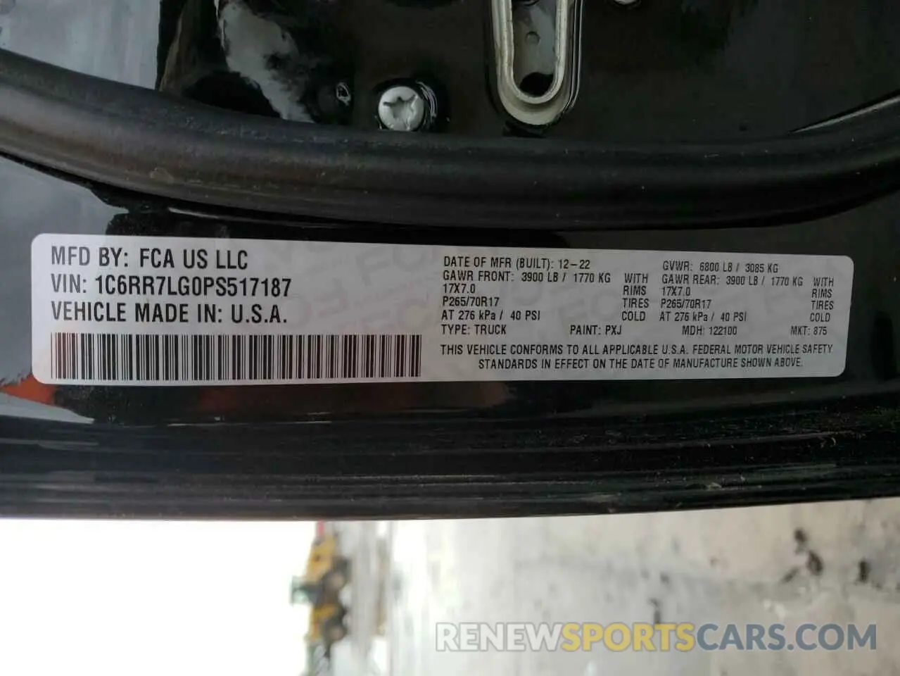 13 fotografías del automóvil dañado 1C6RR7LG0PS517187 RAM 1500 2023
