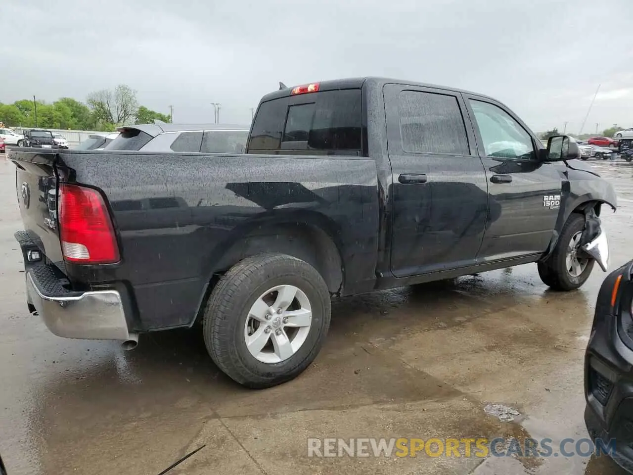 3 fotografías del automóvil dañado 1C6RR7LG0PS517187 RAM 1500 2023
