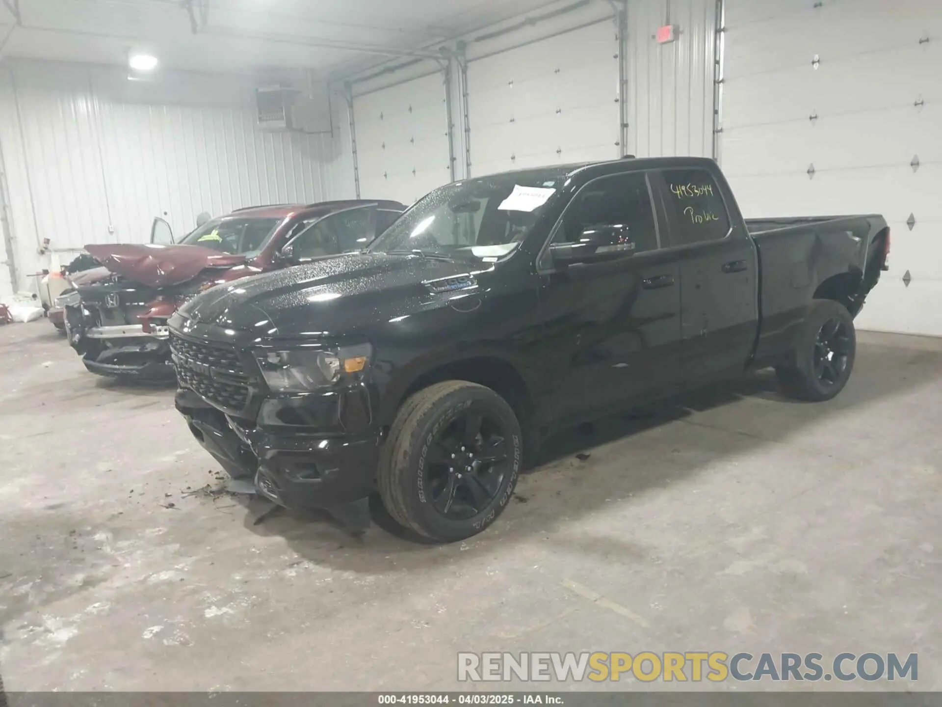 2 fotografías del automóvil dañado 1C6RREBT7PN516247 RAM 1500 2023