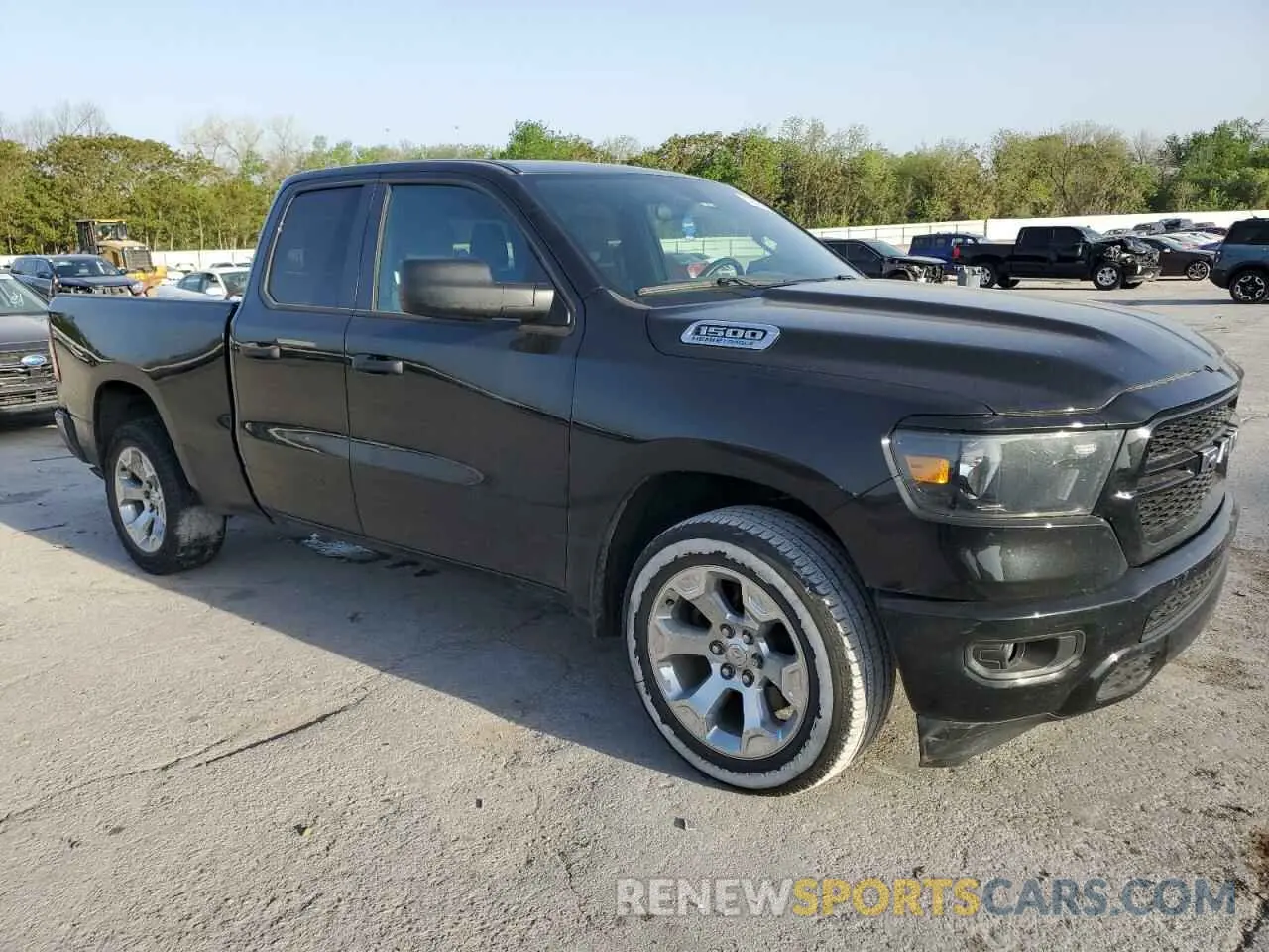 4 fotografías del automóvil dañado 1C6RRECT7PN659617 RAM 1500 2023