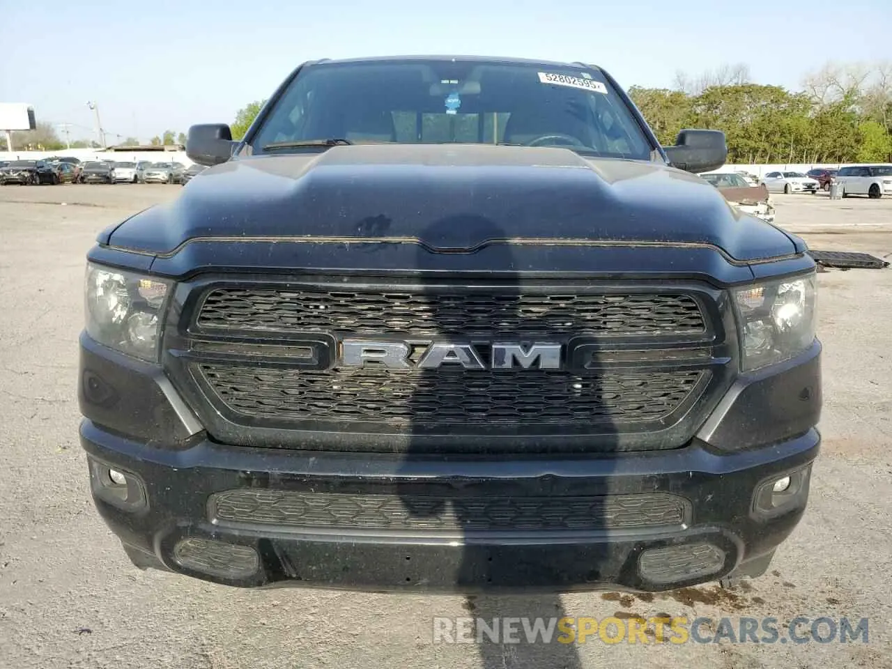 5 fotografías del automóvil dañado 1C6RRECT7PN659617 RAM 1500 2023