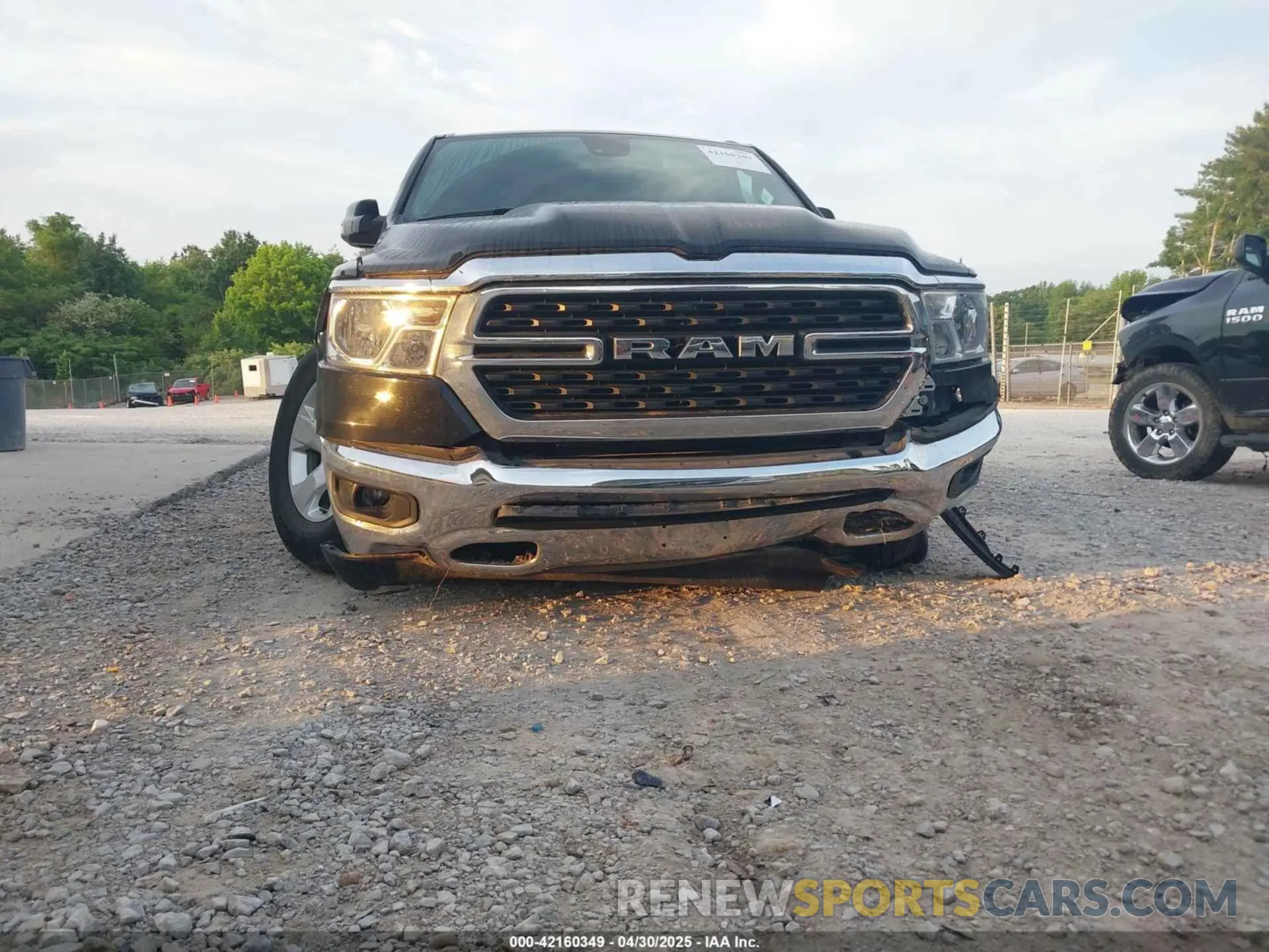 6 fotografías del automóvil dañado 1C6RREFT3PN543679 RAM 1500 2023