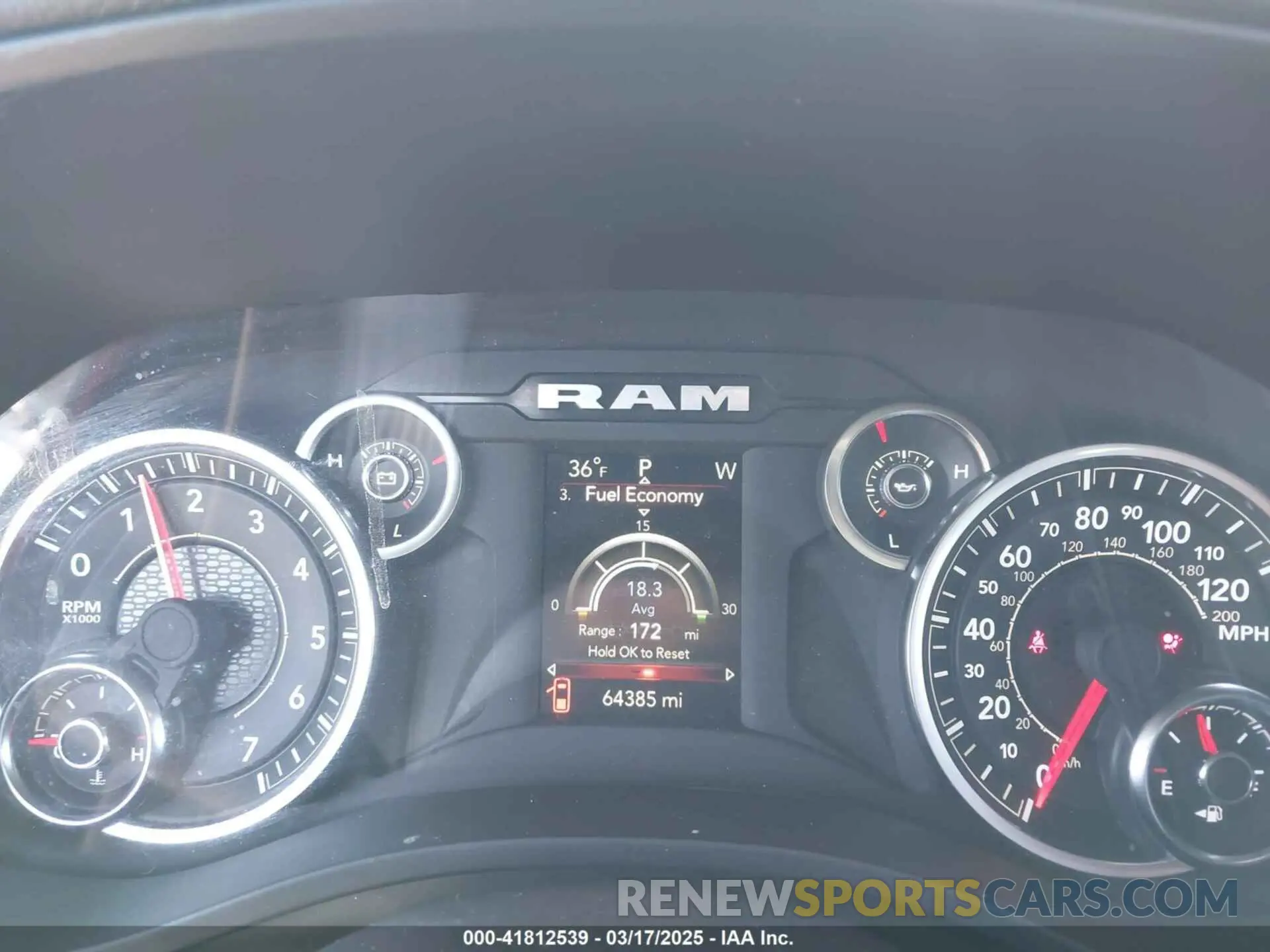 7 fotografías del automóvil dañado 1C6RREFT5PN592589 RAM 1500 2023