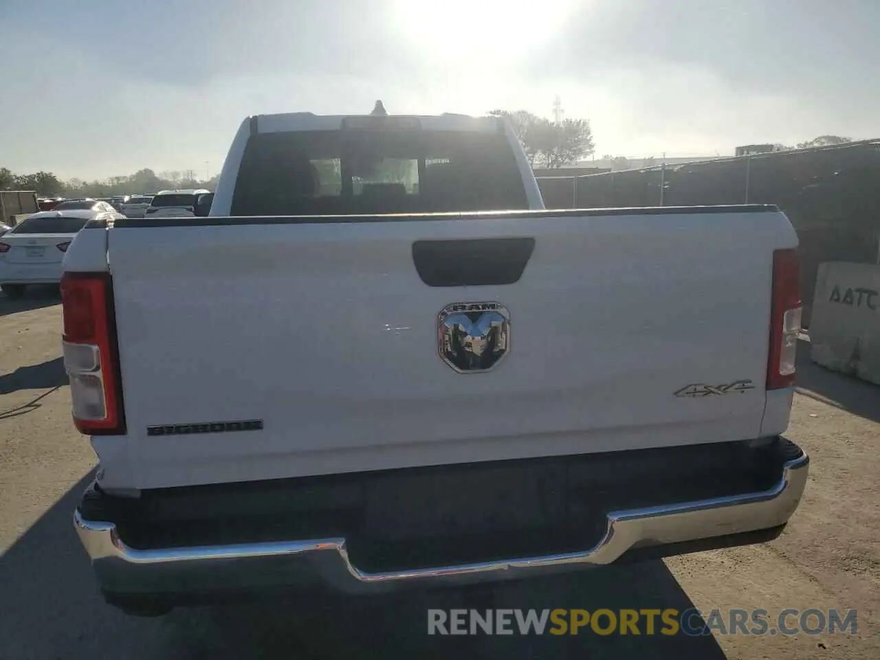 6 fotografías del automóvil dañado 1C6RRFBG1PN511974 RAM 1500 2023
