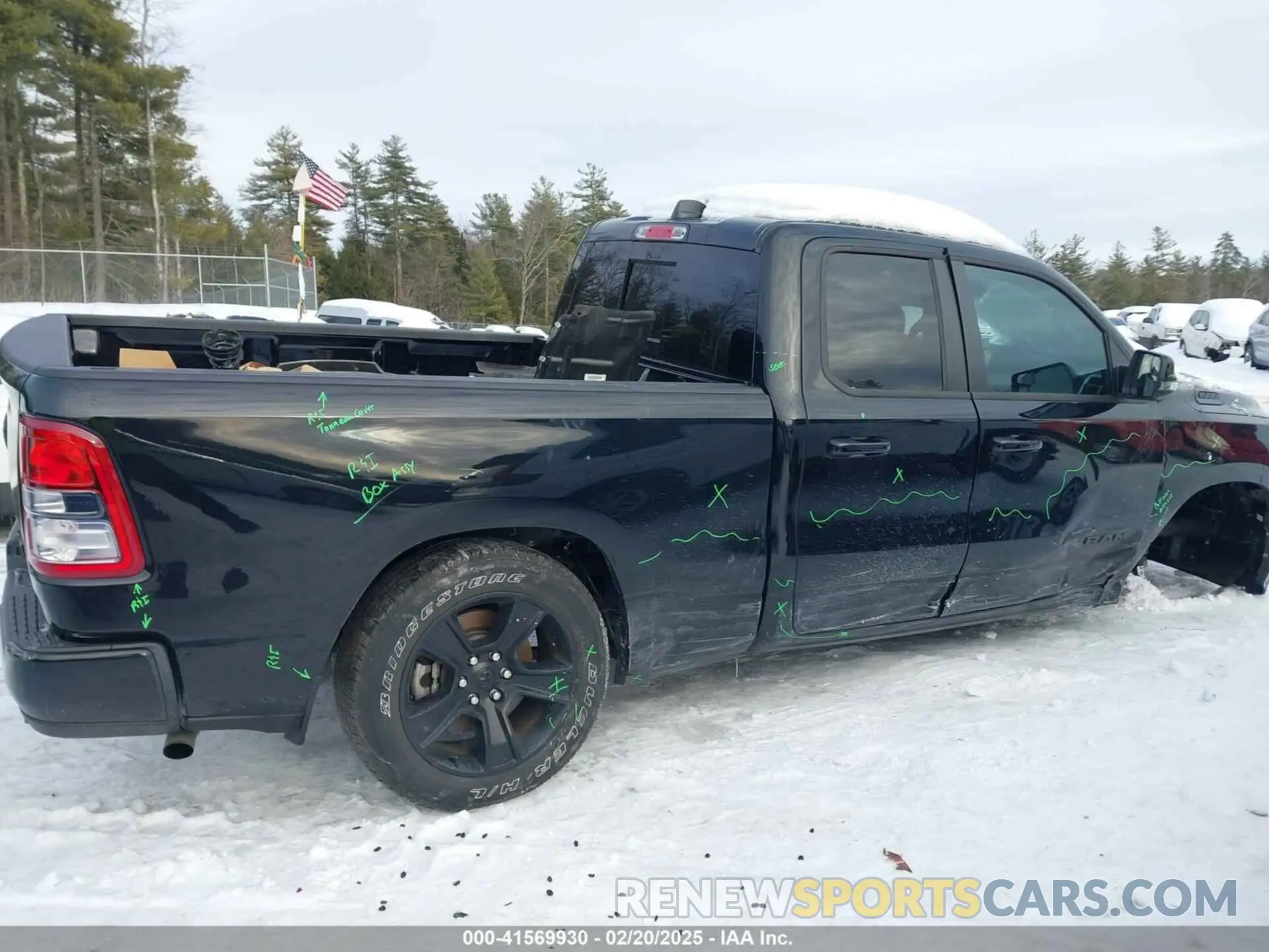 12 fotografías del automóvil dañado 1C6RRFBG1PN522084 RAM 1500 2023