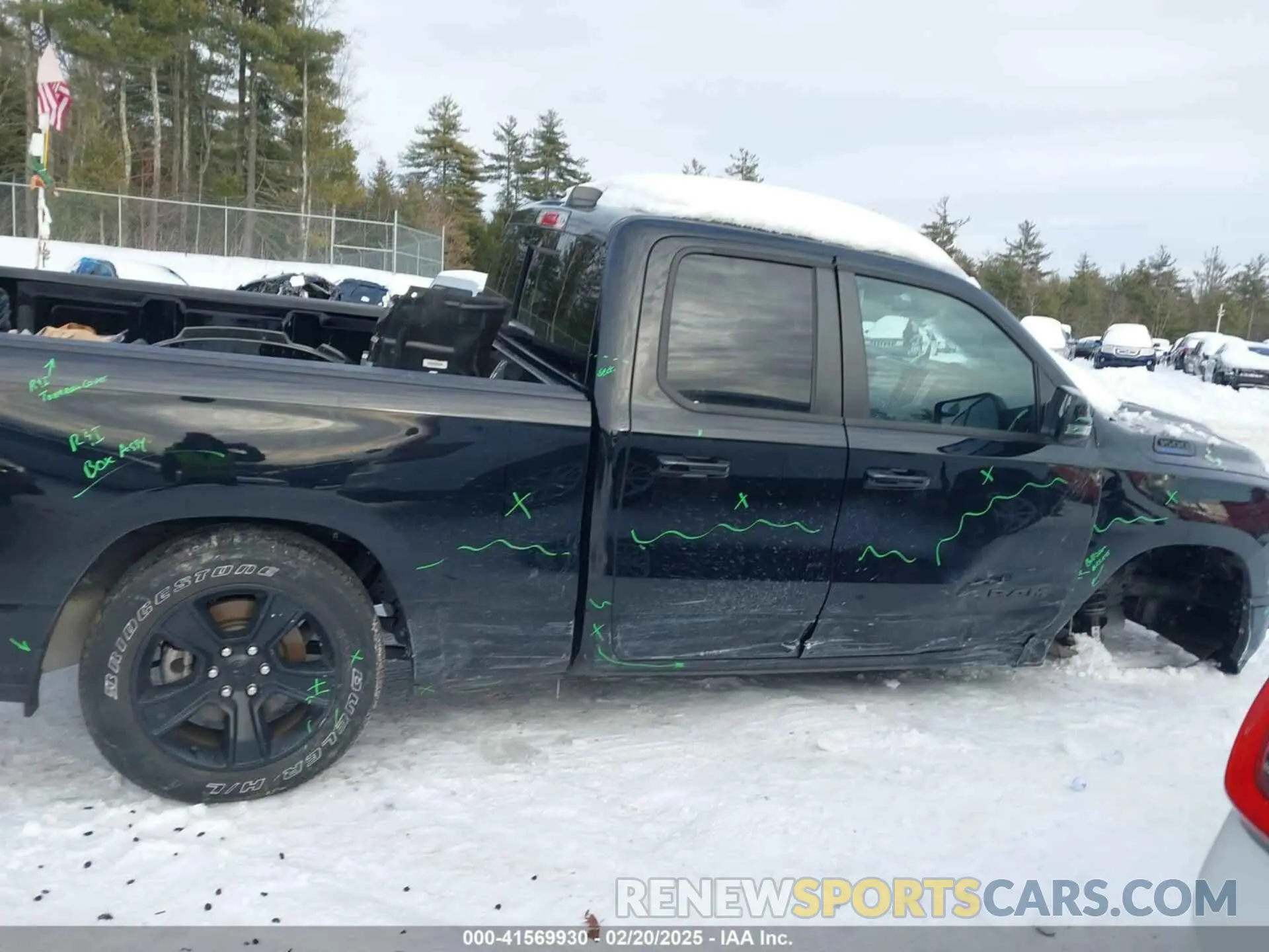 14 fotografías del automóvil dañado 1C6RRFBG1PN522084 RAM 1500 2023