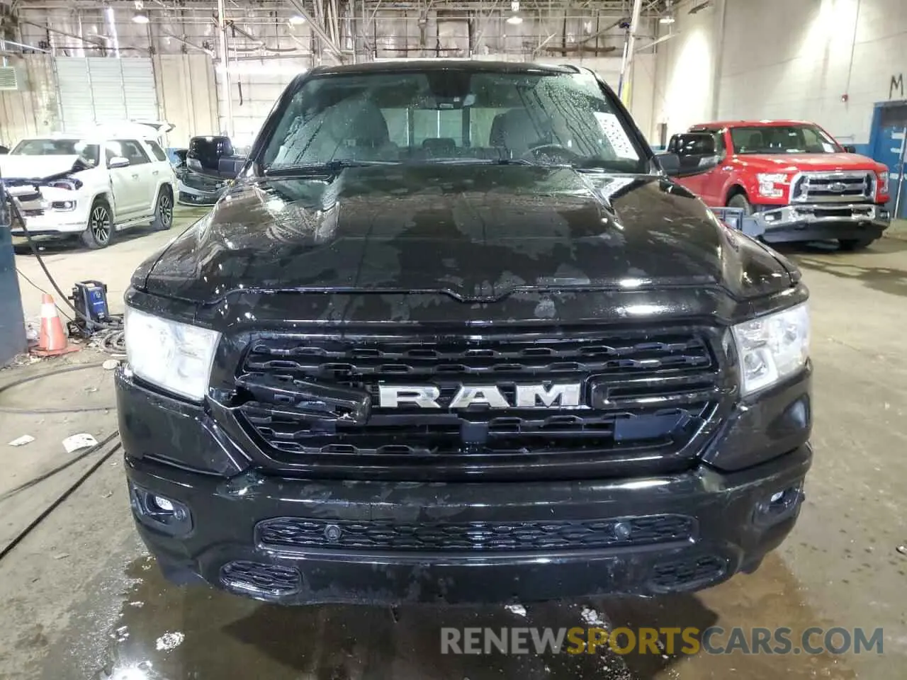 5 fotografías del automóvil dañado 1C6RRFFG1PN579069 RAM 1500 2023