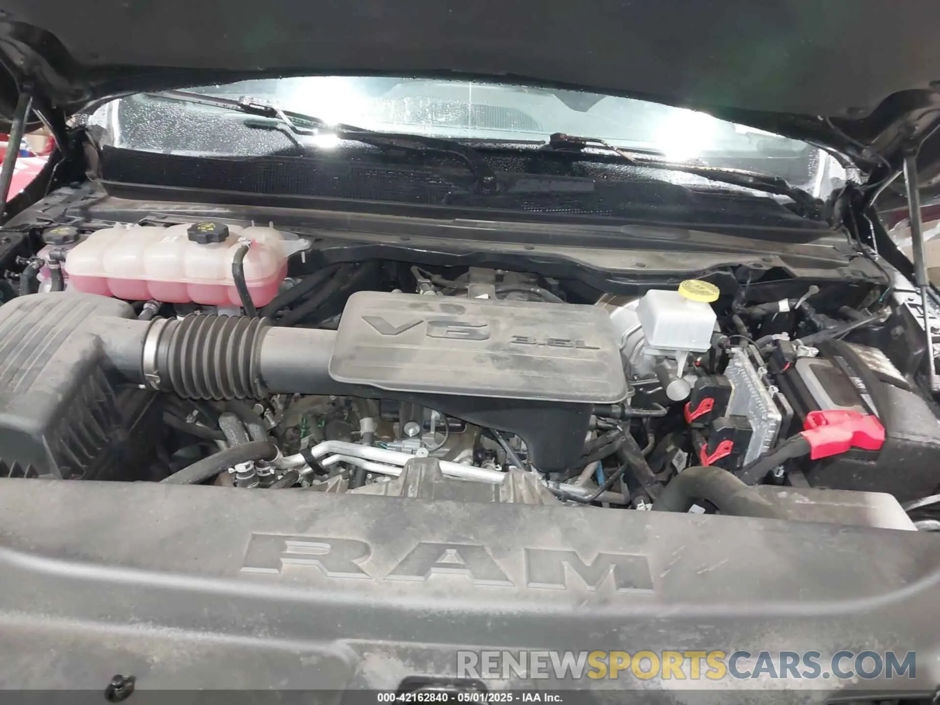 10 fotografías del automóvil dañado 1C6RRFFG3PN591272 RAM 1500 2023