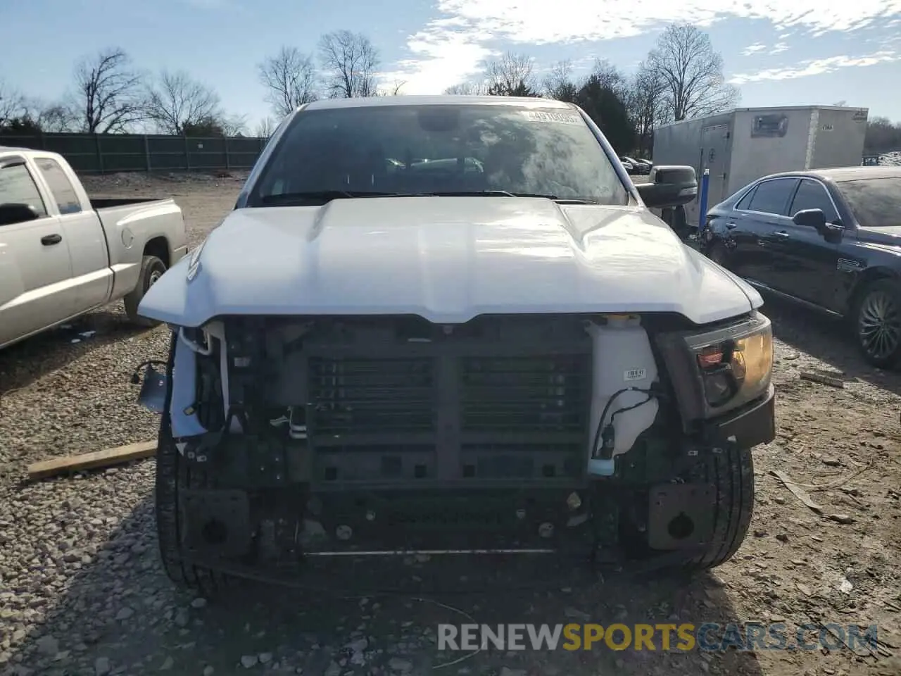 5 fotografías del automóvil dañado 1C6RRFFG7PN549123 RAM 1500 2023