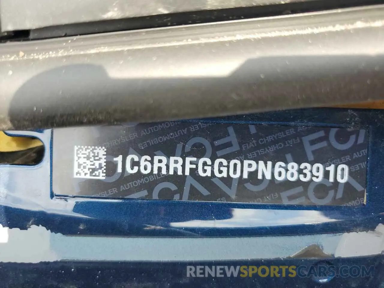 12 fotografías del automóvil dañado 1C6RRFGG0PN683910 RAM 1500 2023