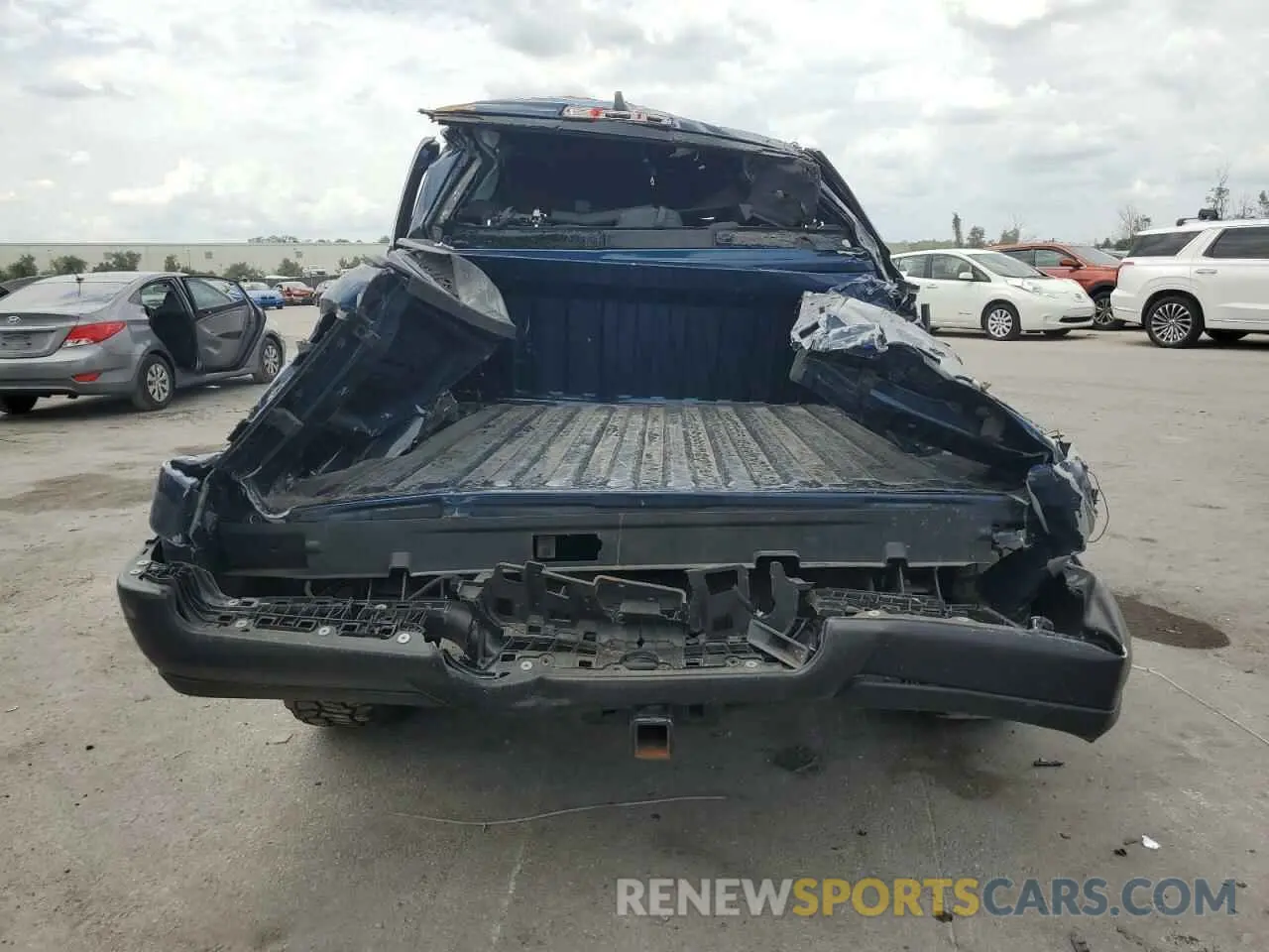6 fotografías del automóvil dañado 1C6RRFGG0PN683910 RAM 1500 2023