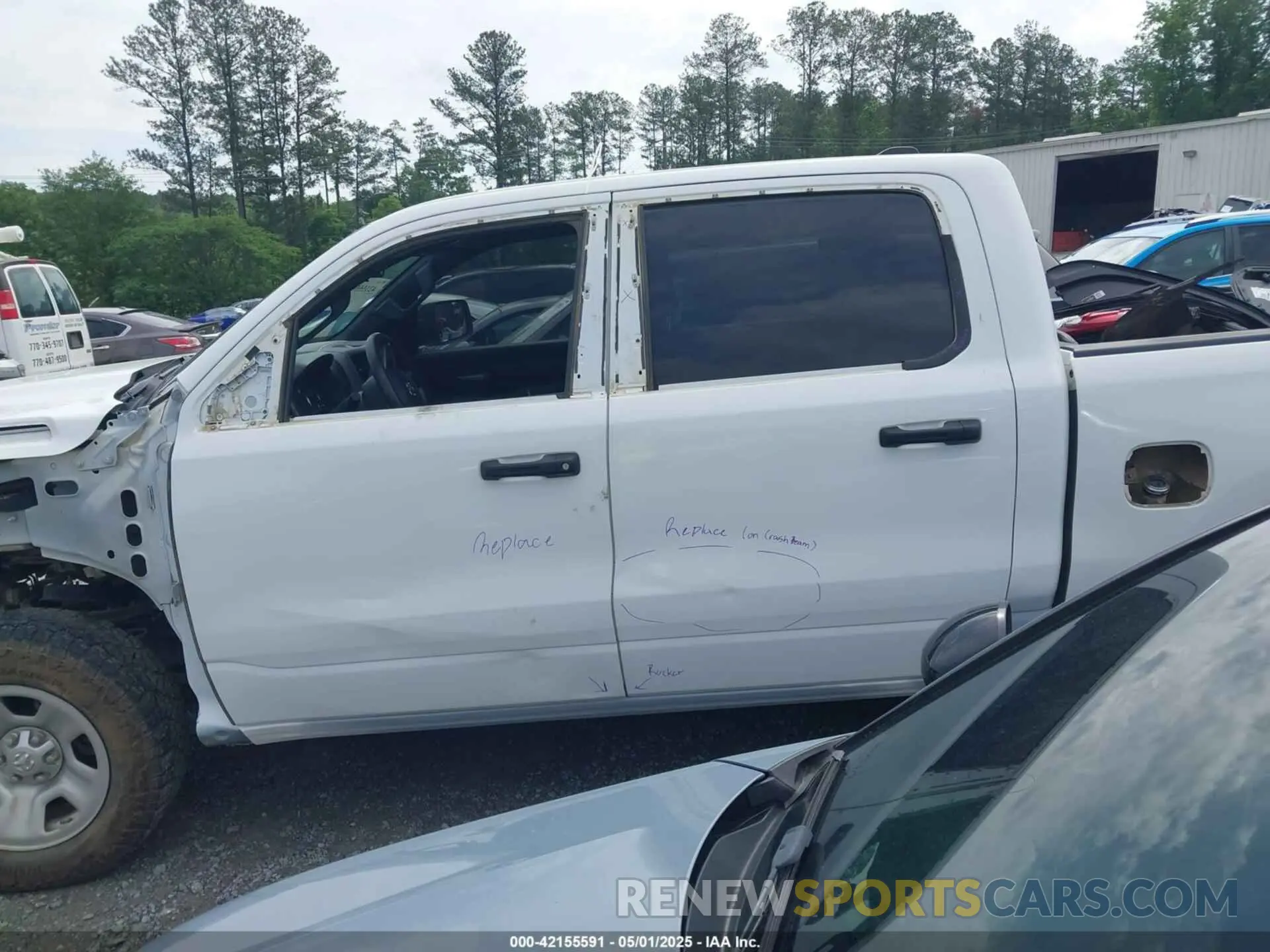 15 fotografías del automóvil dañado 1C6RRFGG4PN641188 RAM 1500 2023