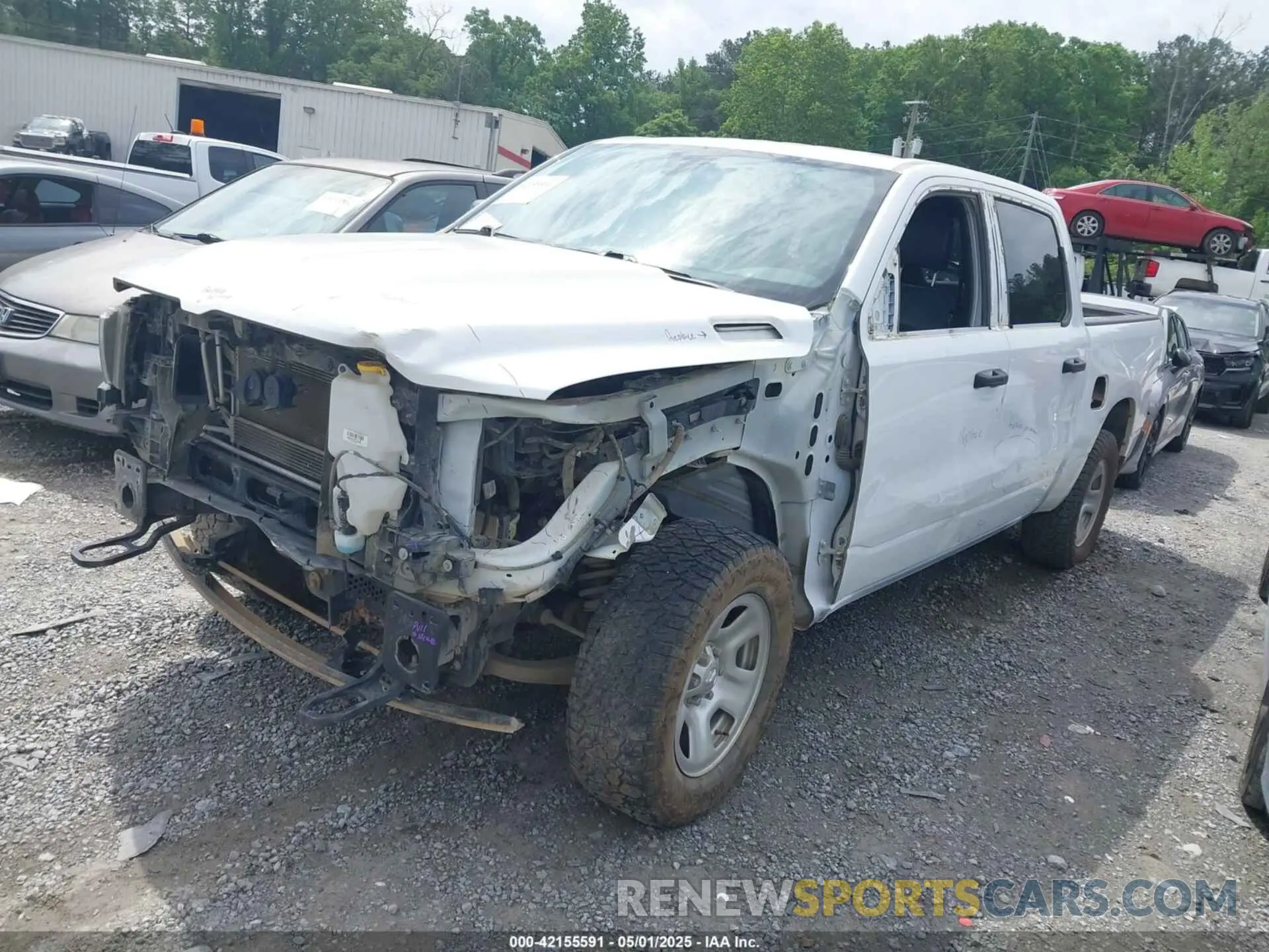 2 fotografías del automóvil dañado 1C6RRFGG4PN641188 RAM 1500 2023