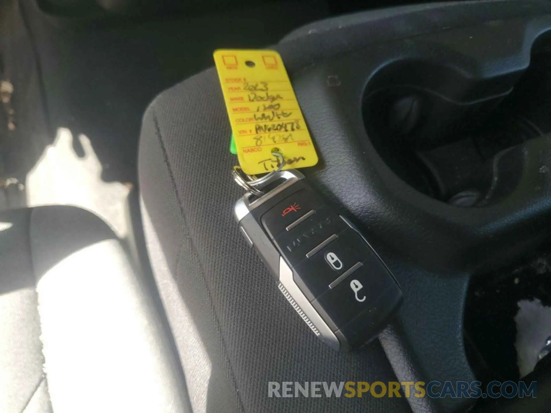 6 fotografías del automóvil dañado 1C6RRFGG8PN620473 RAM 1500 2023