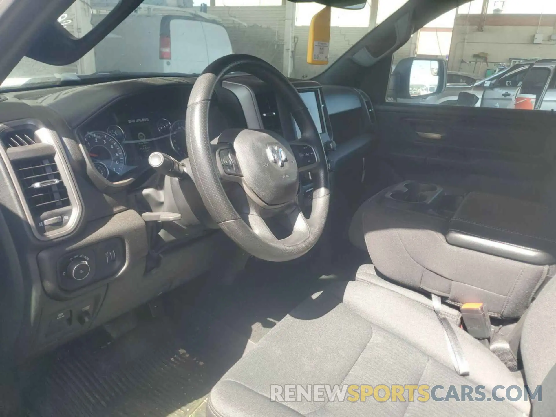 9 fotografías del automóvil dañado 1C6RRFGG8PN620473 RAM 1500 2023