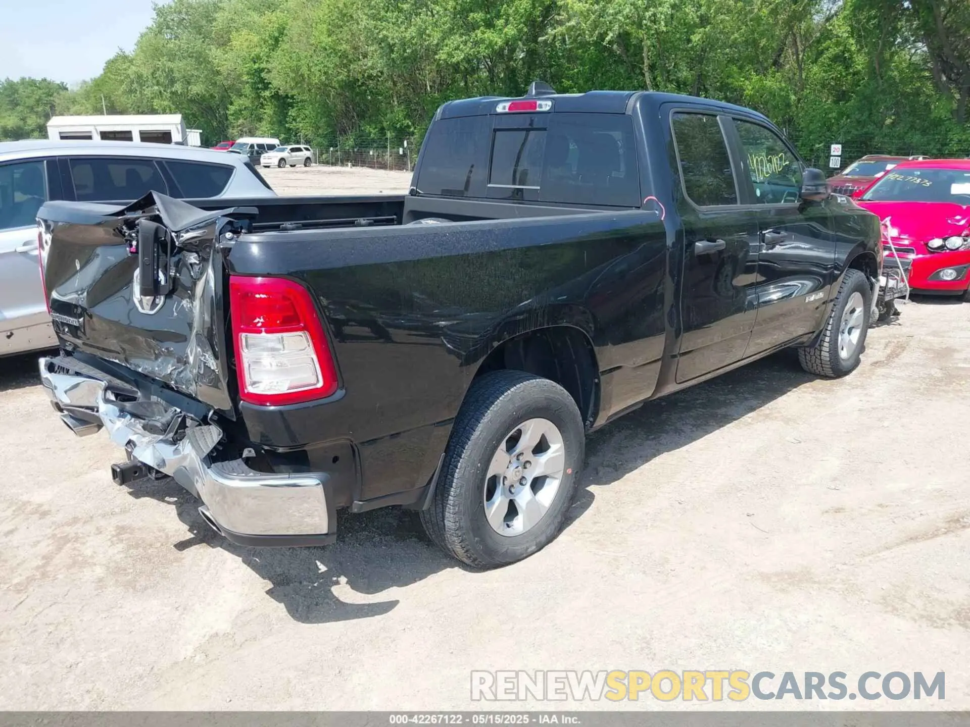 4 fotografías del automóvil dañado 1C6SRFBT0PN535391 RAM 1500 2023