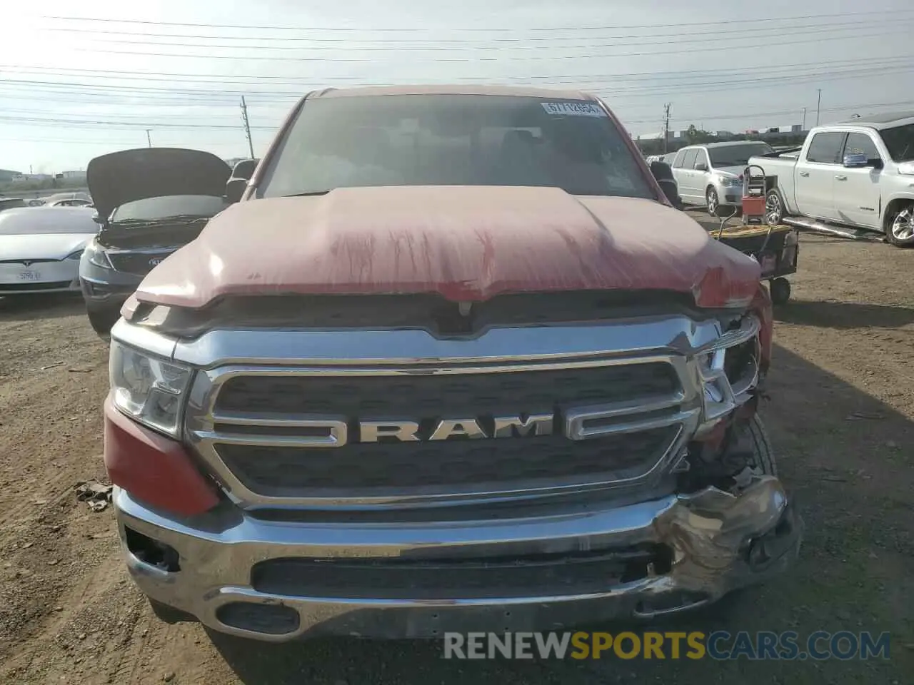 5 fotografías del automóvil dañado 1C6SRFBTXPN535513 RAM 1500 2023