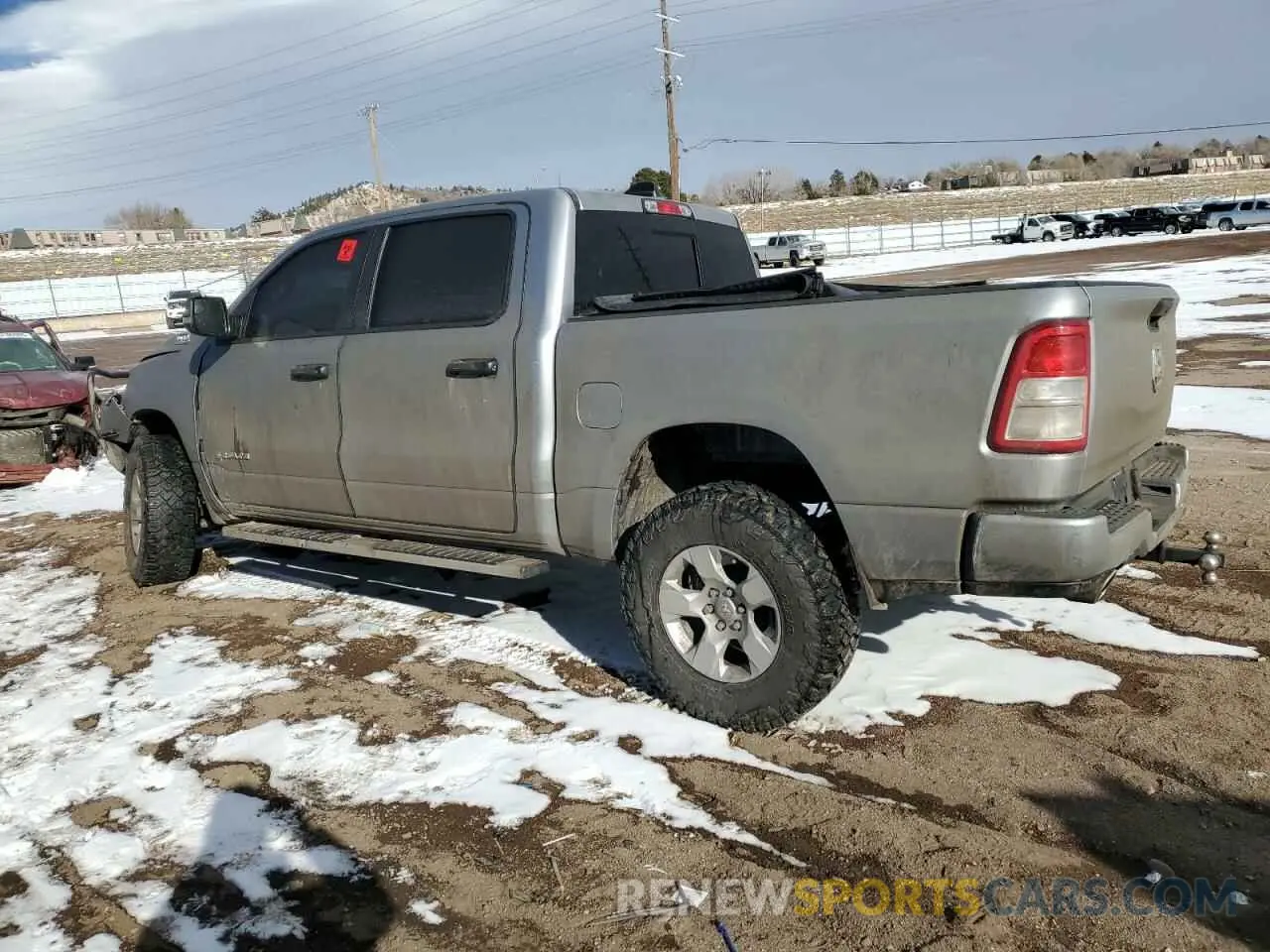 2 fotografías del automóvil dañado 1C6SRFFT1PN682023 RAM 1500 2023