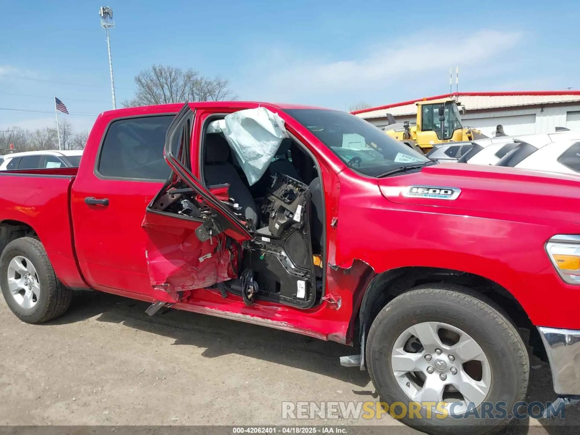 6 fotografías del automóvil dañado 1C6SRFFT3PN654742 RAM 1500 2023