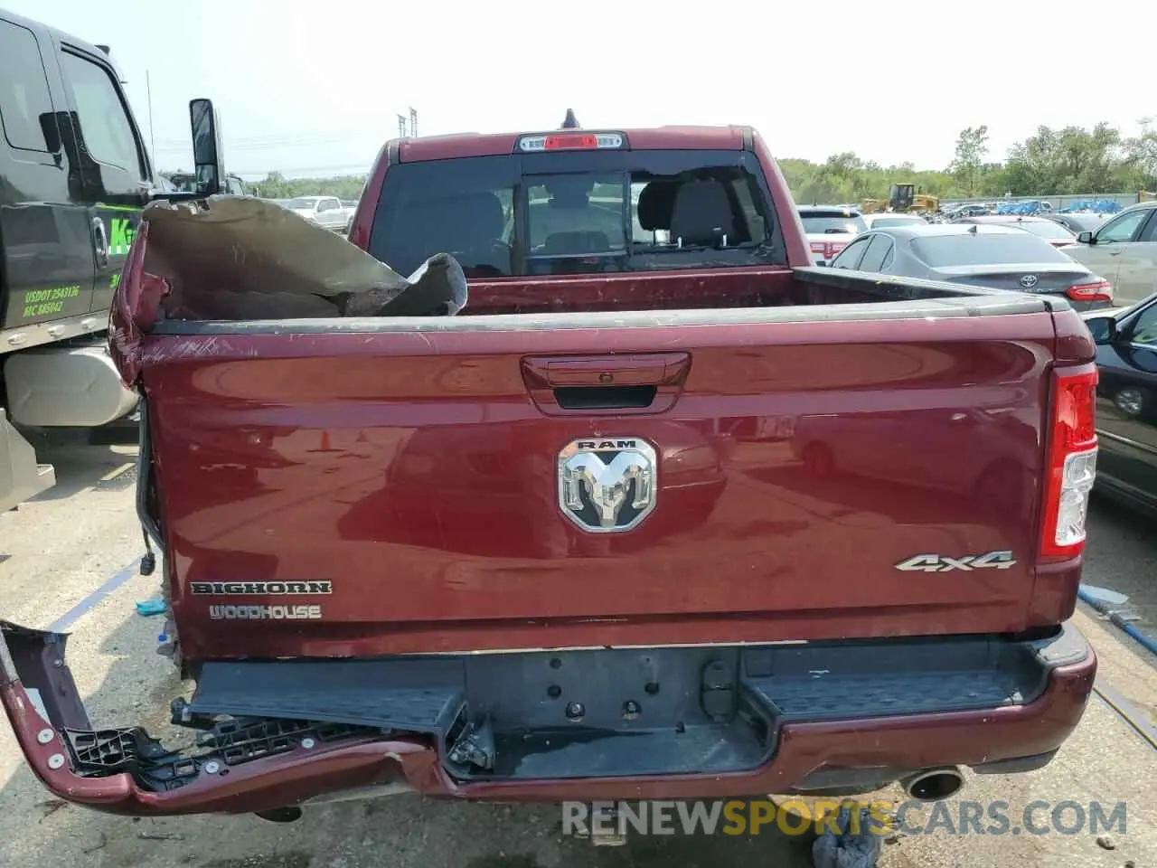 6 fotografías del automóvil dañado 1C6SRFFT4PN646276 RAM 1500 2023