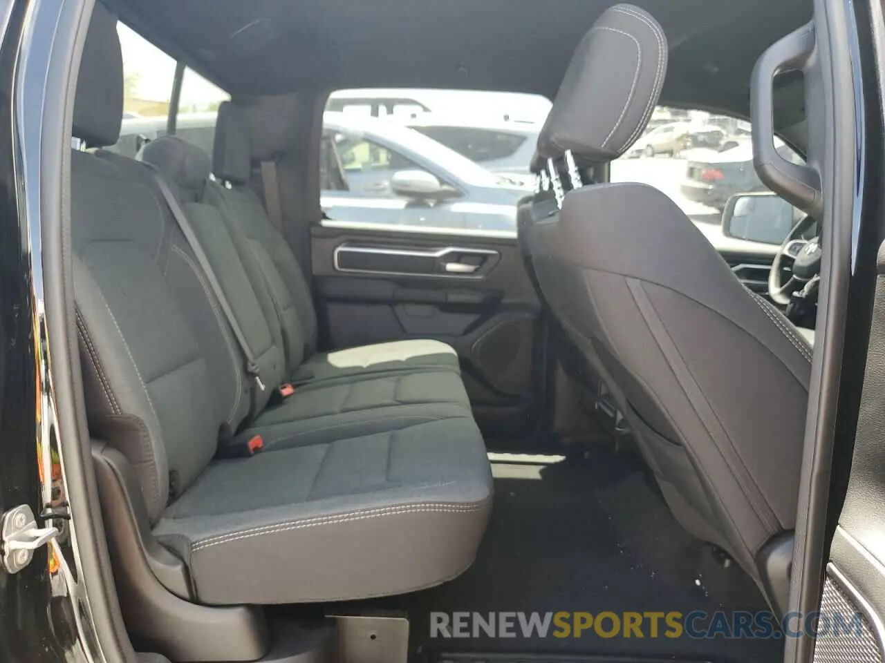 10 fotografías del automóvil dañado 1C6SRFFT6PN580748 RAM 1500 2023