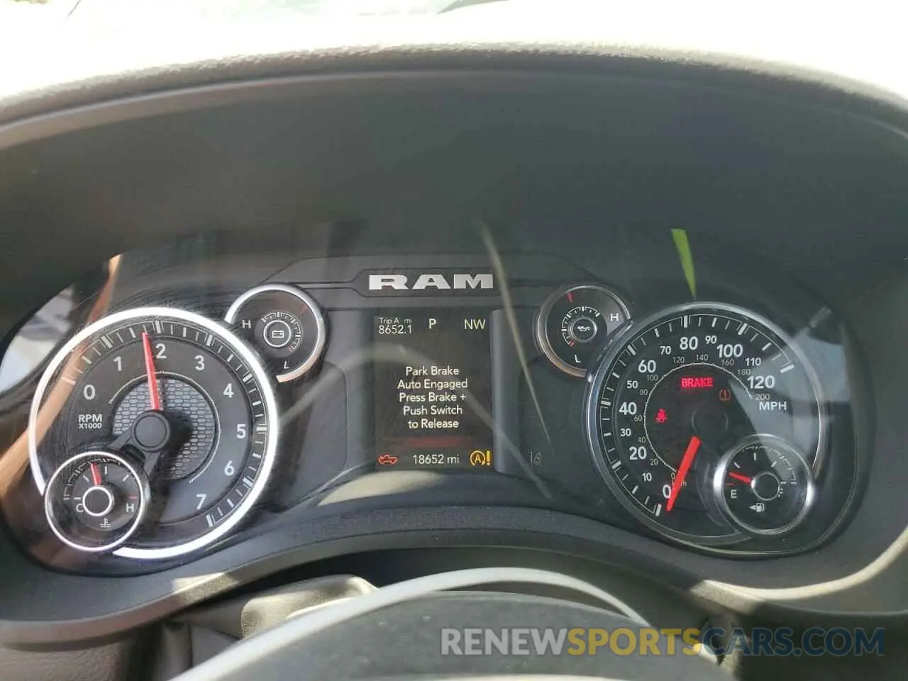 9 fotografías del automóvil dañado 1C6SRFFT6PN580748 RAM 1500 2023