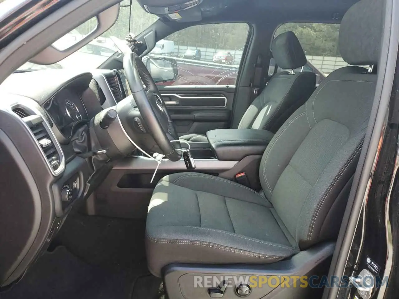 7 fotografías del automóvil dañado 1C6SRFFT6PN677982 RAM 1500 2023