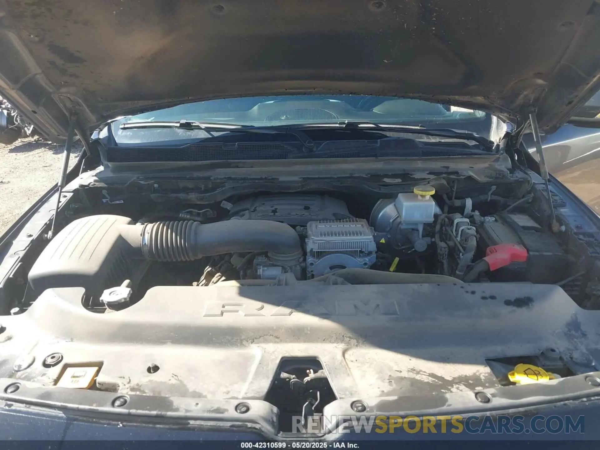 10 fotografías del automóvil dañado 1C6SRFFT8PN563045 RAM 1500 2023