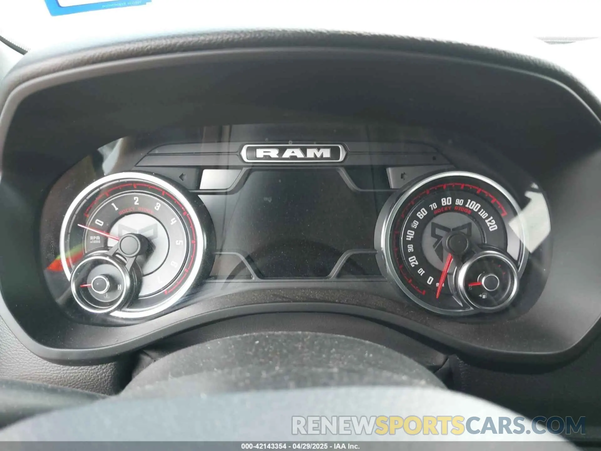7 fotografías del automóvil dañado 1C6SRFFT9PN533410 RAM 1500 2023
