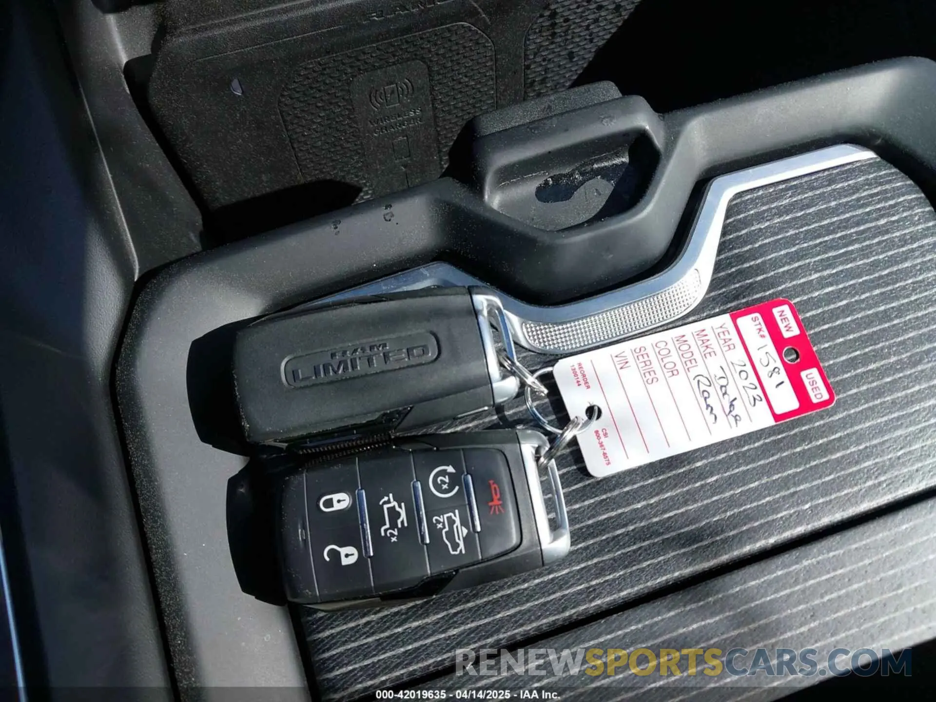 11 fotografías del automóvil dañado 1C6SRFHT3PN635007 RAM 1500 2023