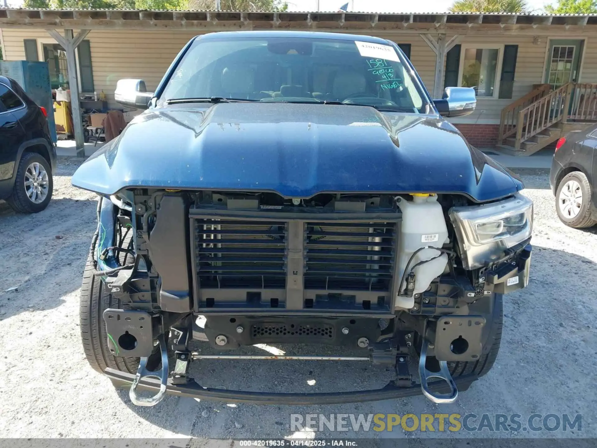 12 fotografías del automóvil dañado 1C6SRFHT3PN635007 RAM 1500 2023